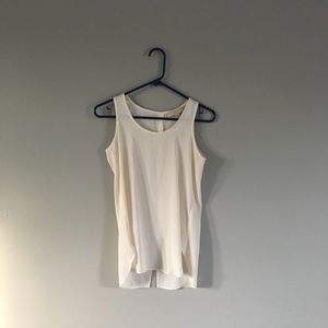 Button Back Sleeveless Blouse